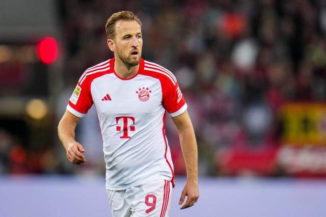 效仿保-维克托转会，每体：巴萨在继续与赫罗纳谈乌雷尼亚