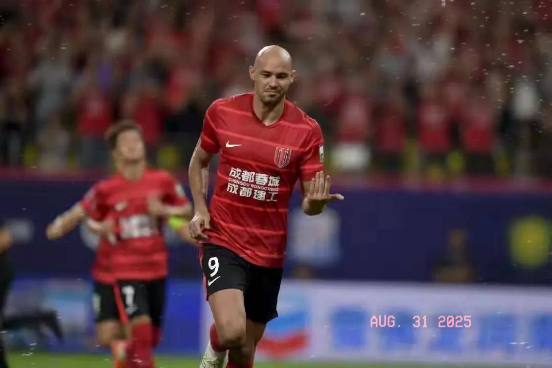 相比之下 相比之下